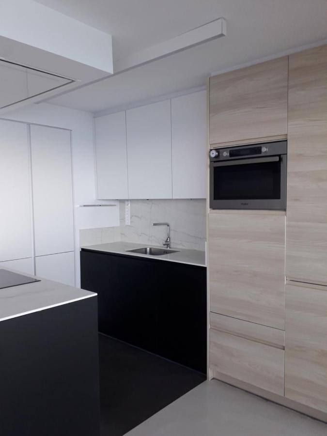 Jacuzzi & Sauna Apartment ! Salou Exterior photo